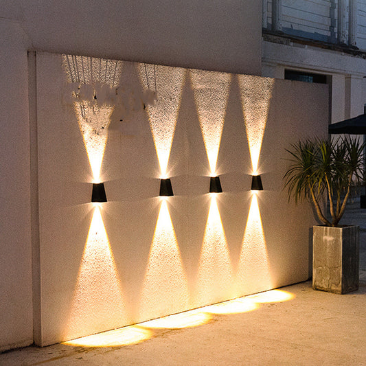 Solar Powered Wall lamp - Modern Design